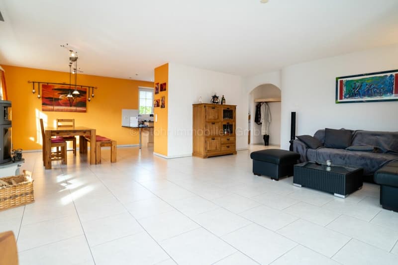 Exclusive 5.5 room detached house with pool - freestanding and comfortable (19)