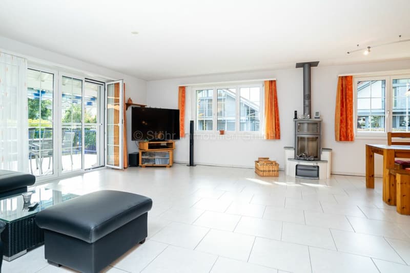 Exclusive 5.5 room detached house with pool - freestanding and comfortable (6)