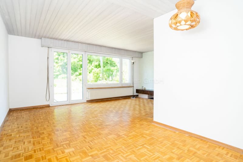 Familienfreundliches 4.5 Zimmer Reiheneckhaus mit Potenzial (6)