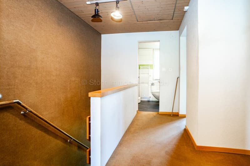 Familienfreundliches 4.5 Zimmer Reiheneckhaus mit Potenzial (14)