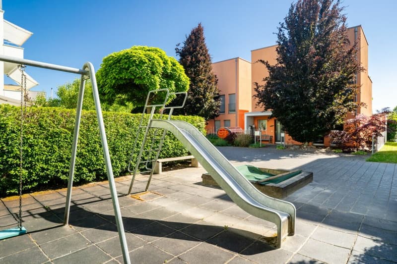 Gepflegtes 5.5 Zimmer-Einfamilienhaus im Minergie Standard (21)