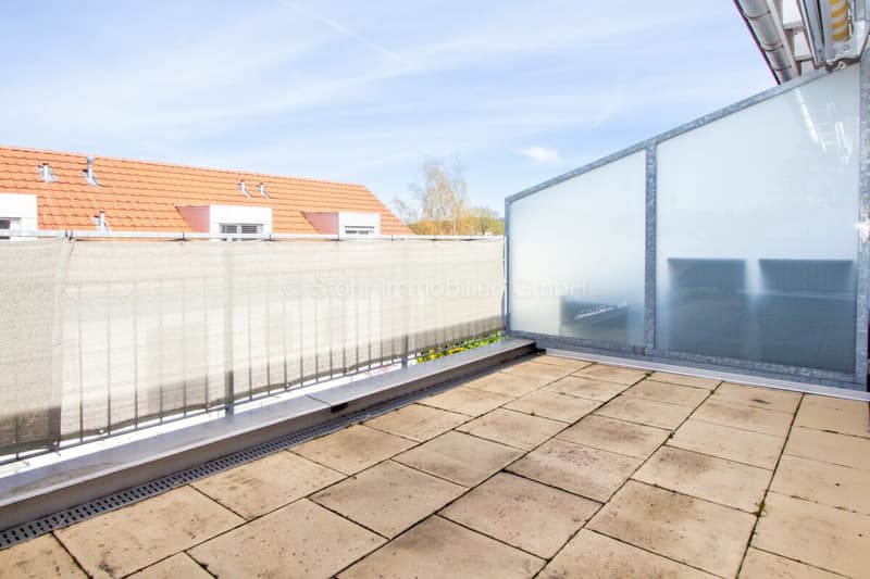 Helles 5.5 Zimmer Reiheneckhaus an kinderfreundlicher Lage (15)