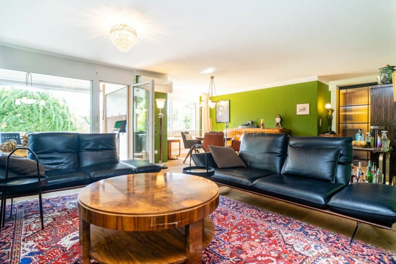 Stilvolle 4.5-Zimmer-Wohnung mit 145 m² Wohnfläche und hochwertiger Totalsanierung (23)