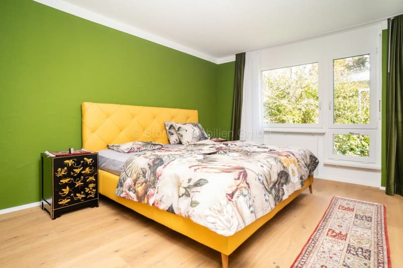 Stilvolle 4.5-Zimmer-Wohnung mit 145 m² Wohnfläche und hochwertiger Totalsanierung (11)