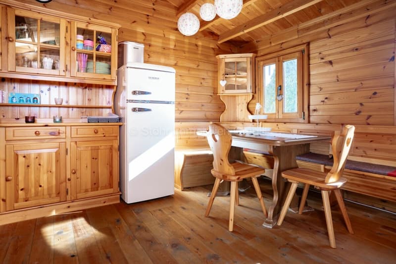 Grosszügiges 9.5-Zimmer-Mehrgenerationenhaus mit viel Platz und schönem Umschwung (30)