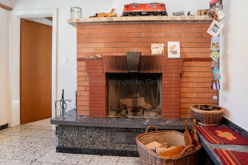 Grosszügiges 9.5-Zimmer-Mehrgenerationenhaus mit viel Platz und schönem Umschwung (12)