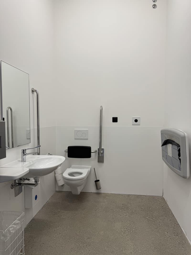 Betriebsbereite Gastrofläche im Neubau (11)