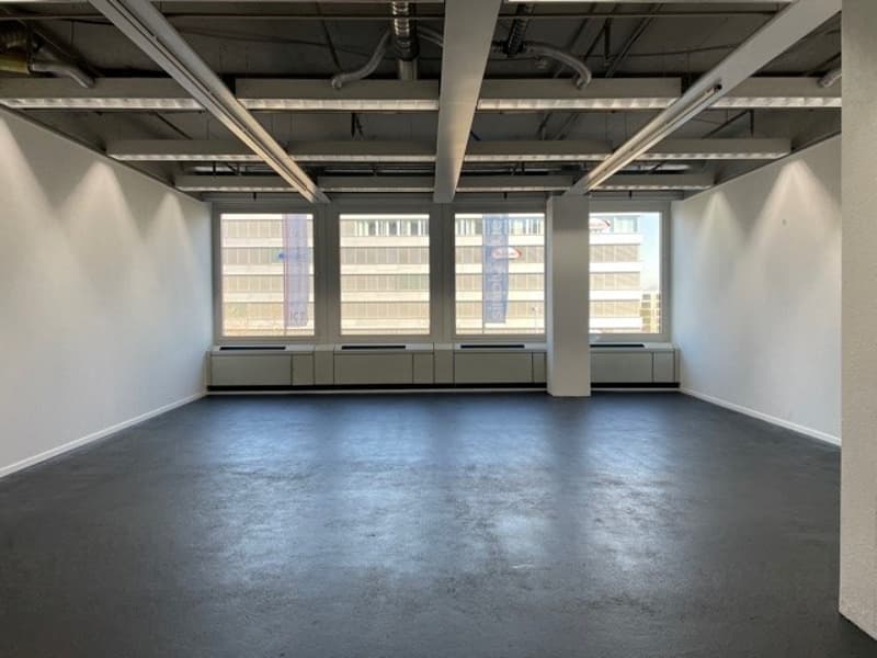 À LOUER - SR258 95,6 m² (3)