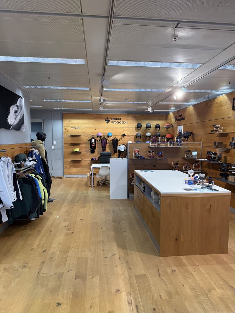 À LOUER - Espace commercial 48 m² (3)