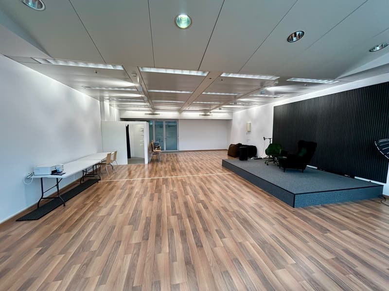 ZU VERMIETEN - SR681 107 m² (2)