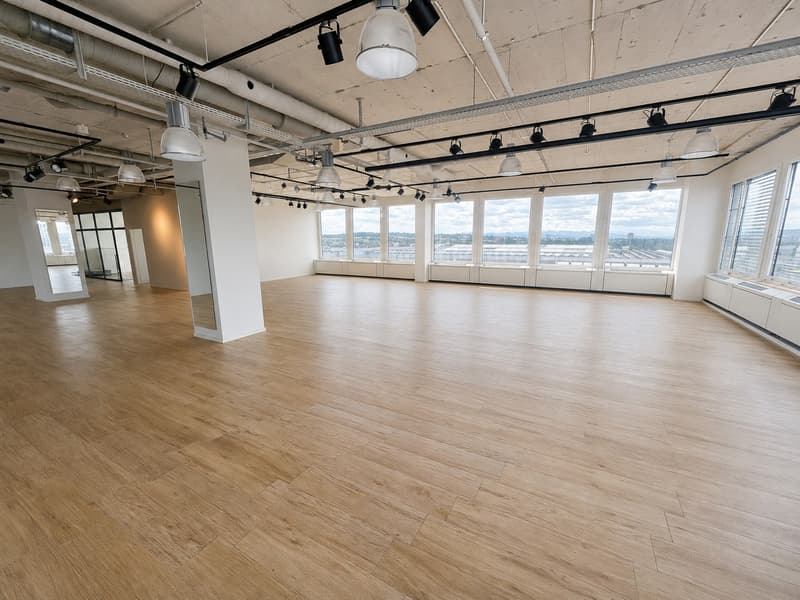 Nachgedacht für 6s Exklusive Gewerbefläche im 7. OG des TMC mit privater Dachterrasse und Weitblick (5)