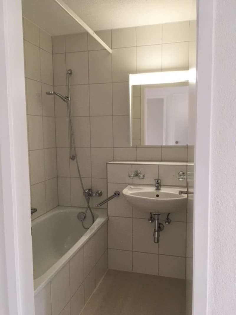 3.0 Zimmerwohnung in 4.OG (4)