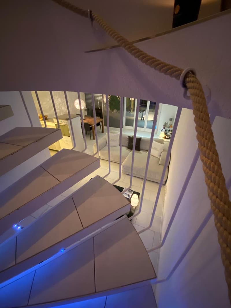 Attraktive 4.5-Zimmer-Maisonettewohnung mit grosser Terrasse und besonderer Architektur (7)