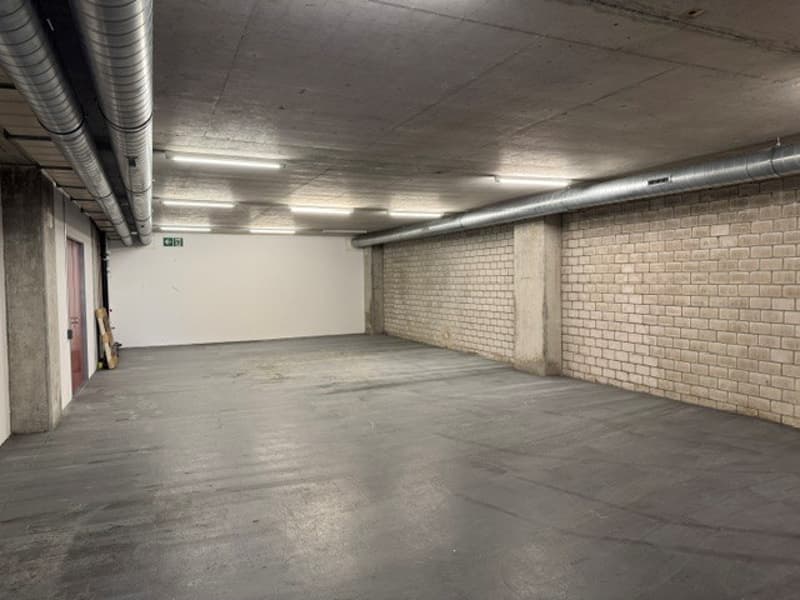 Grosszügige Büro- und Lagerfläche zur Miete an der Riedstrasse 8 in Dietikon (27)
