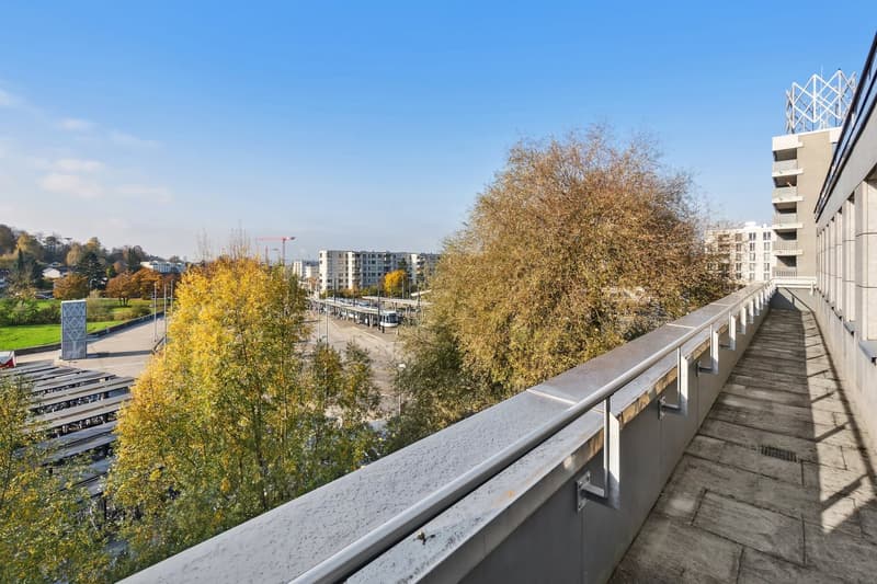Attraktive und flexible Büroflächen direkt am Bahnhof Stettbach! (7)