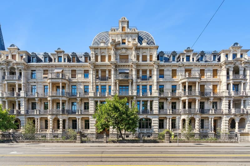 Multiple story building with many balconies