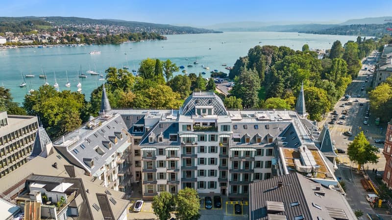 Prestigeträchtig arbeiten -  Letze Büroflächen im Weissen Schloss am Zürichsee! (8)