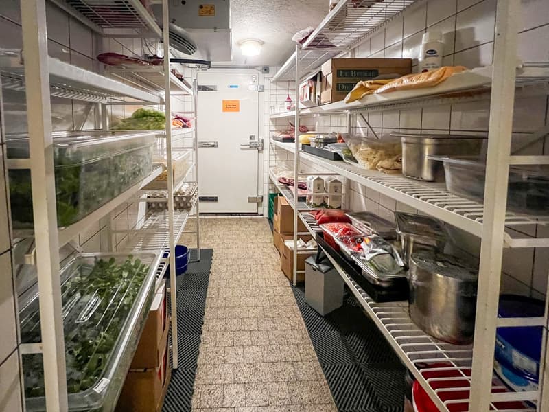 Befristet bis 30.09.2027: Betriebsbereites Restaurant samt Inventar an Top-Lage (12)