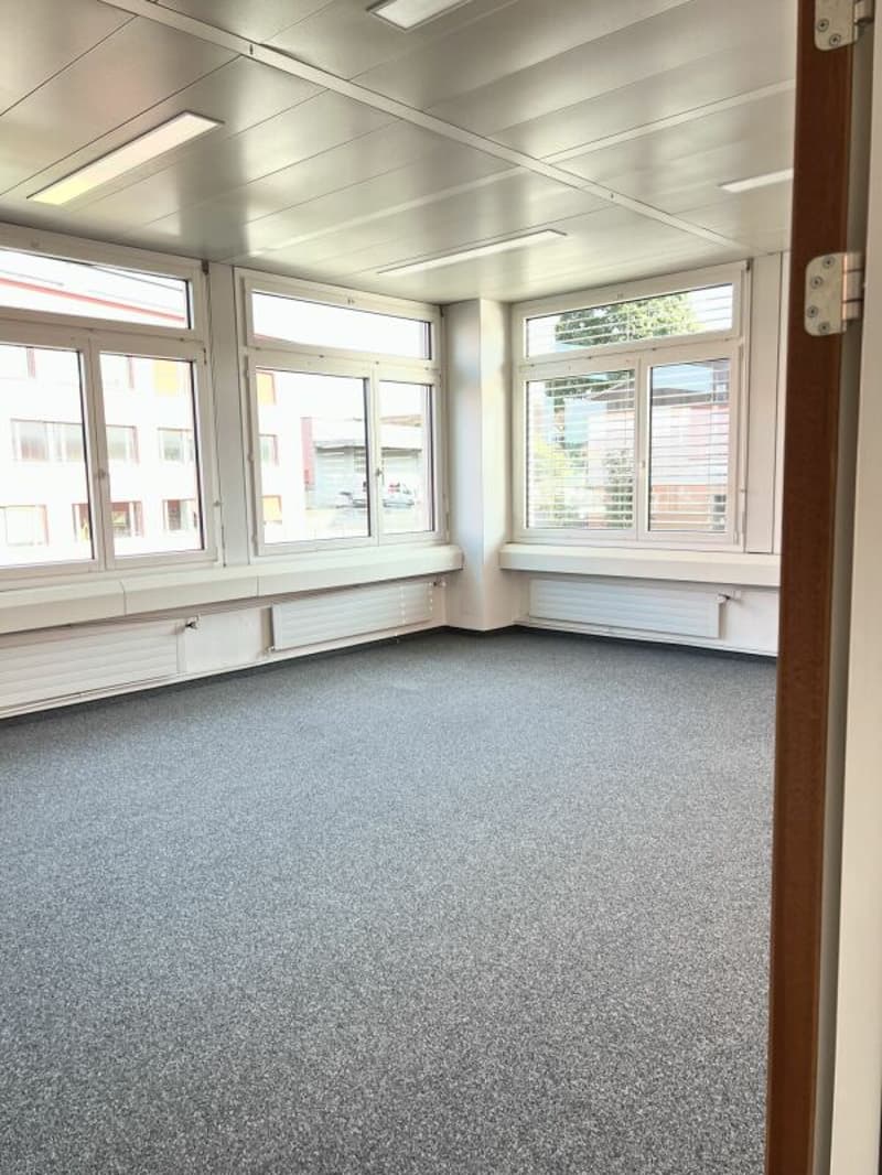 Vos nouveaux bureaux - visitez maintenant ! (2)