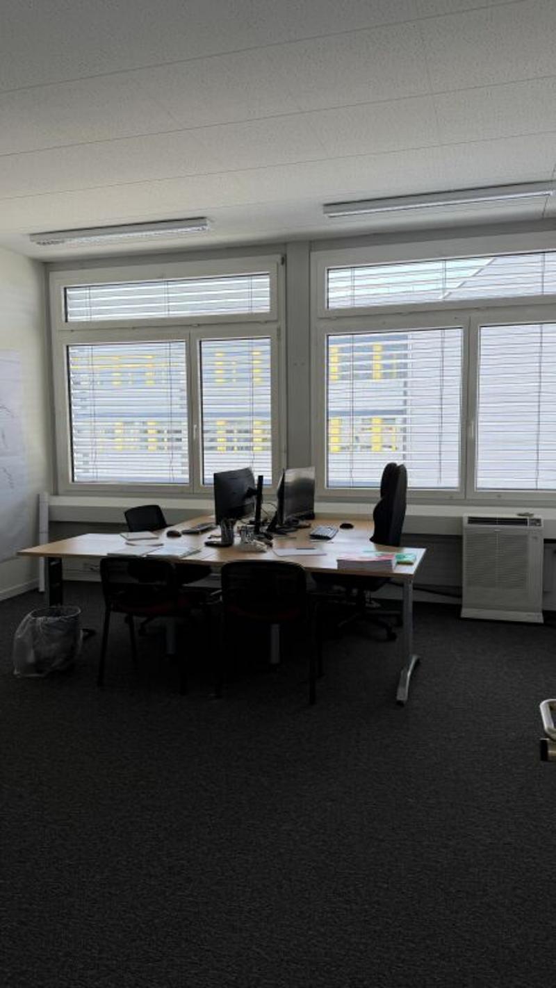 Klimatisiertes Büro mit Mitbenutzung von Küche & Sitzungszimmer (2)