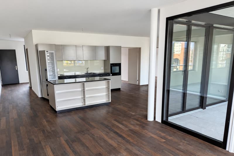 Exklusiver Wohnkomfort mit Seesicht – 4½ Zimmer & gratis Wellness (2)