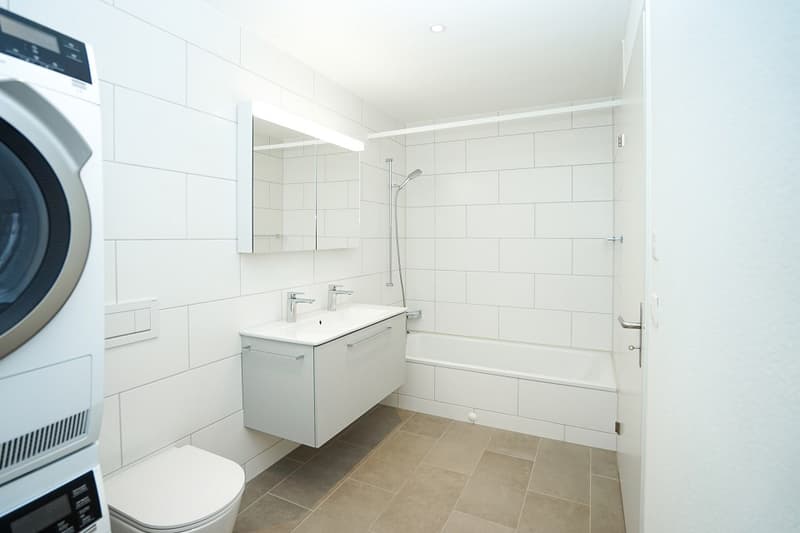 2½-Zimmer EG-Wohnung im beliebten "Glasi-Quartier" in Bülach (7)