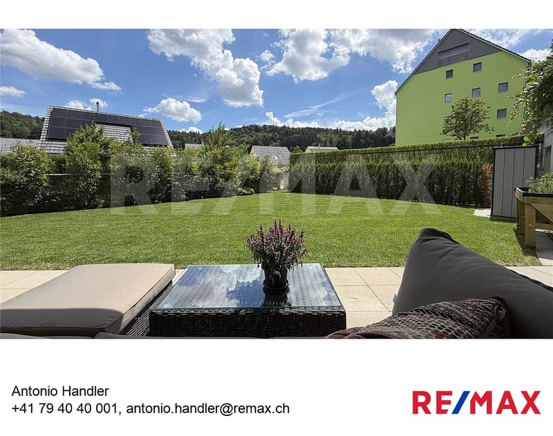 Wohnen im Grünen Stilvolle Gartenwohnung mit grosszügigem Privatgarten in Lufingen (1)