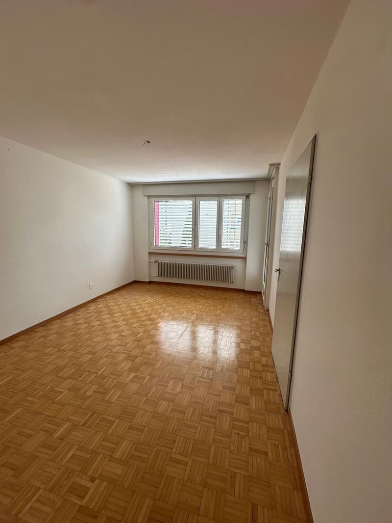 Helle 2.5-Zimmer-Wohnung mit Balkon in Fislisbach – ab sofort verfügbar! (6)