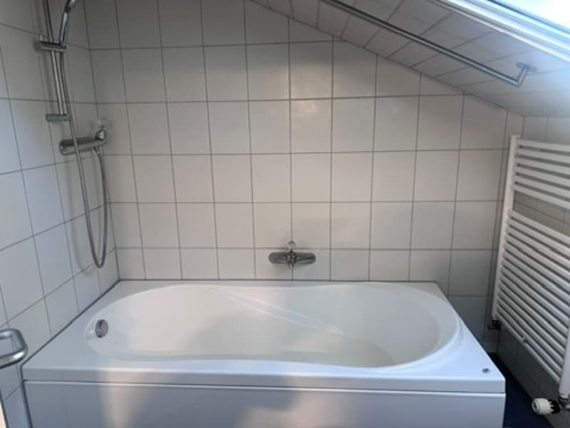 Charmante 2.5-Zimmer-Wohnung in Egetswil (Kloten) / Schwimmteich zur Mitbenutzung (6)