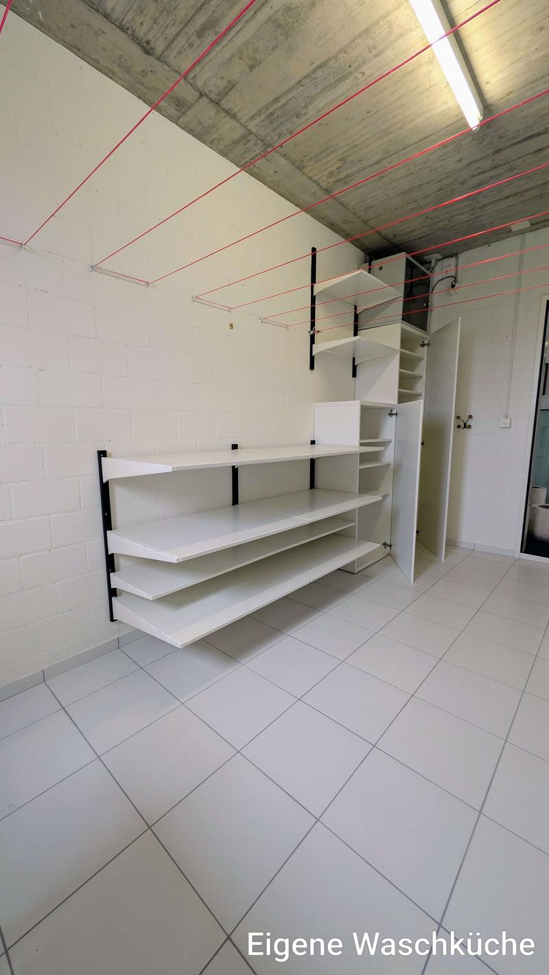 Grosszügige 5.5-Zimmer-Dach-Maisonettewohnung mit Balkon und Stadtblick in Opfikon (28)