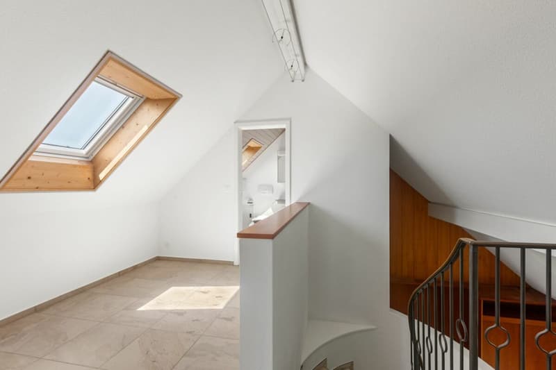 Renovierte Maisonette mit Balkon, Aussicht, viel Charme und Klimaanlage (10)