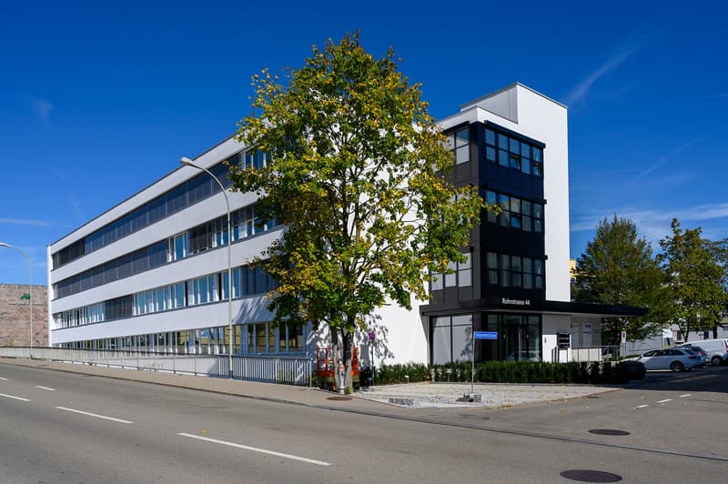 Flexible Geschäftsfläche im Rohbau – Gestalten Sie nach Ihren Bedürfnissen (1)