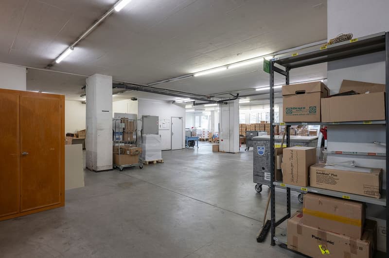 Flexible Geschäftsfläche im Rohbau – Gestalten Sie nach Ihren Bedürfnissen (3)