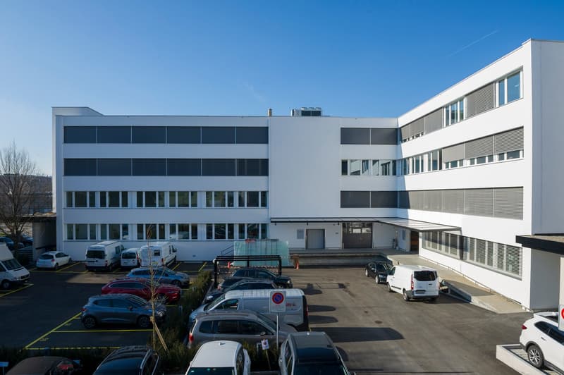 Flexible Geschäftsfläche im Rohbau – Gestalten Sie nach Ihren Bedürfnissen (2)