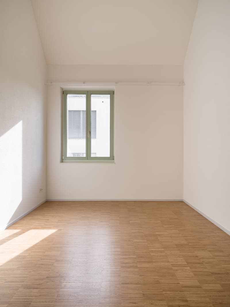 Lichtdurchflutete 3.5-Zimmer Wohnung mit Terrasse in der Altstadt (4)