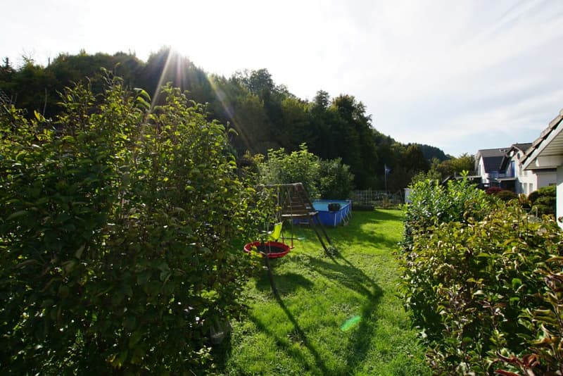 Familienparadies mit grossem Potential! (6)