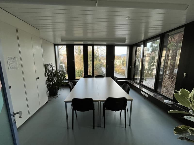 Office / practice spaces 2 minutes from the train station (3)