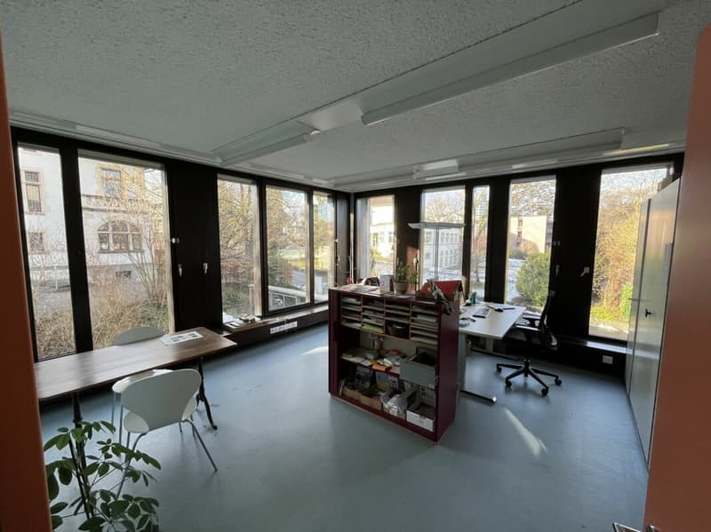Office / practice spaces 2 minutes from the train station (8)