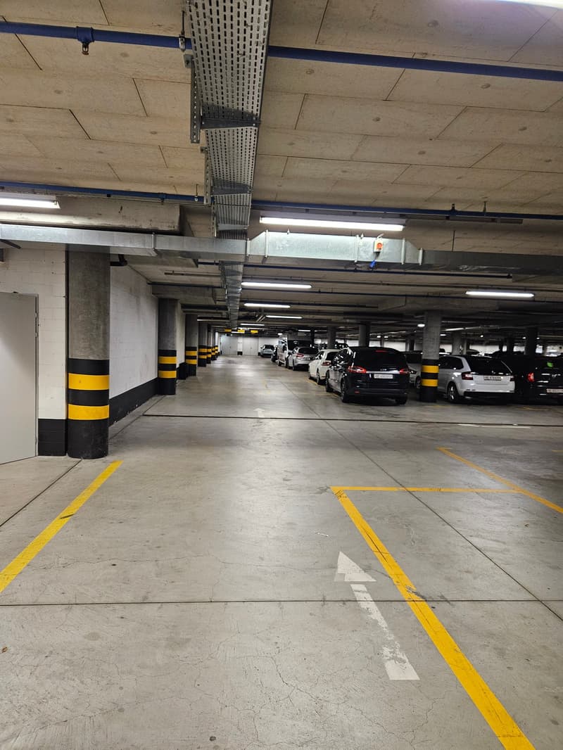 200 PW-Parkplätze Tiefgarage