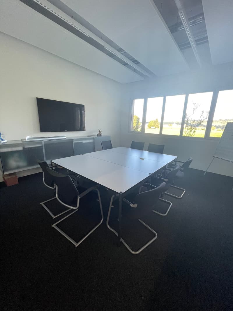 Büro/Sitzungszimmer können dazu gemietet werden