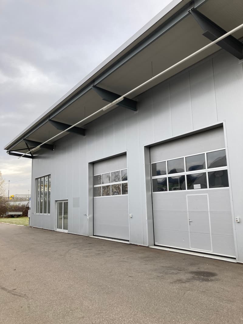 Gewerbehalle für Profis (1)