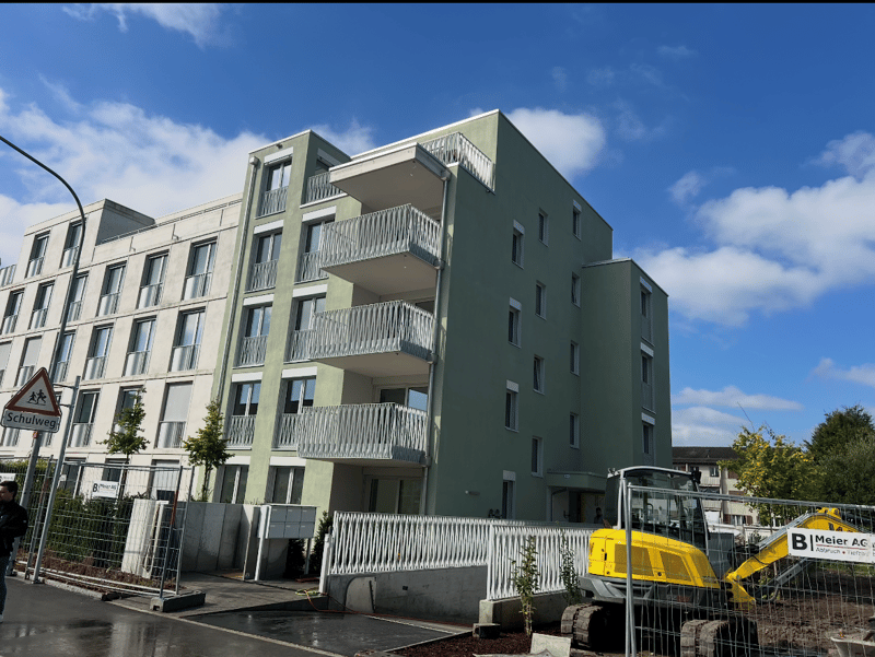 Erstbezug 4.5-Zimmer-Neubau-Wohnung mit Balkon und Stadtblick (16)