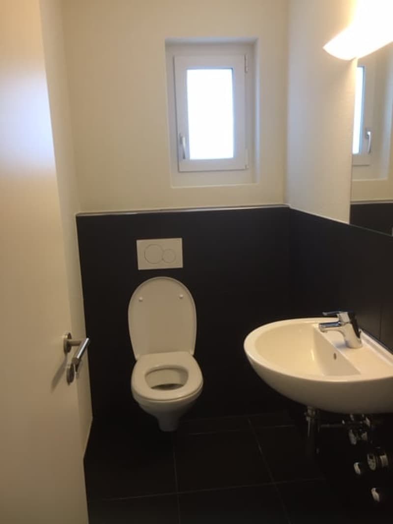 Moderne Bürofläche an zentraler Lage in Bülach (4)