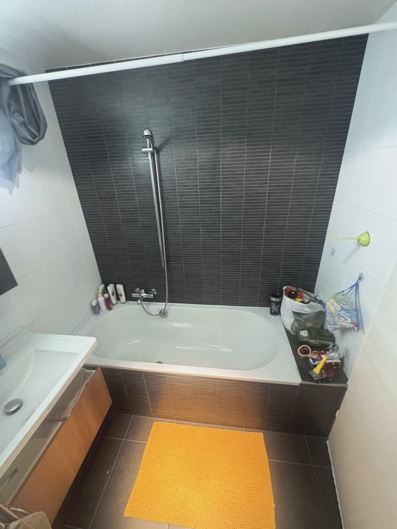 3.5 APPARTEMENT BURSINS MODERNE AVEC BALCON  DISPONIBLE DÈS LE 1ER AOÛT (négociable) (5)