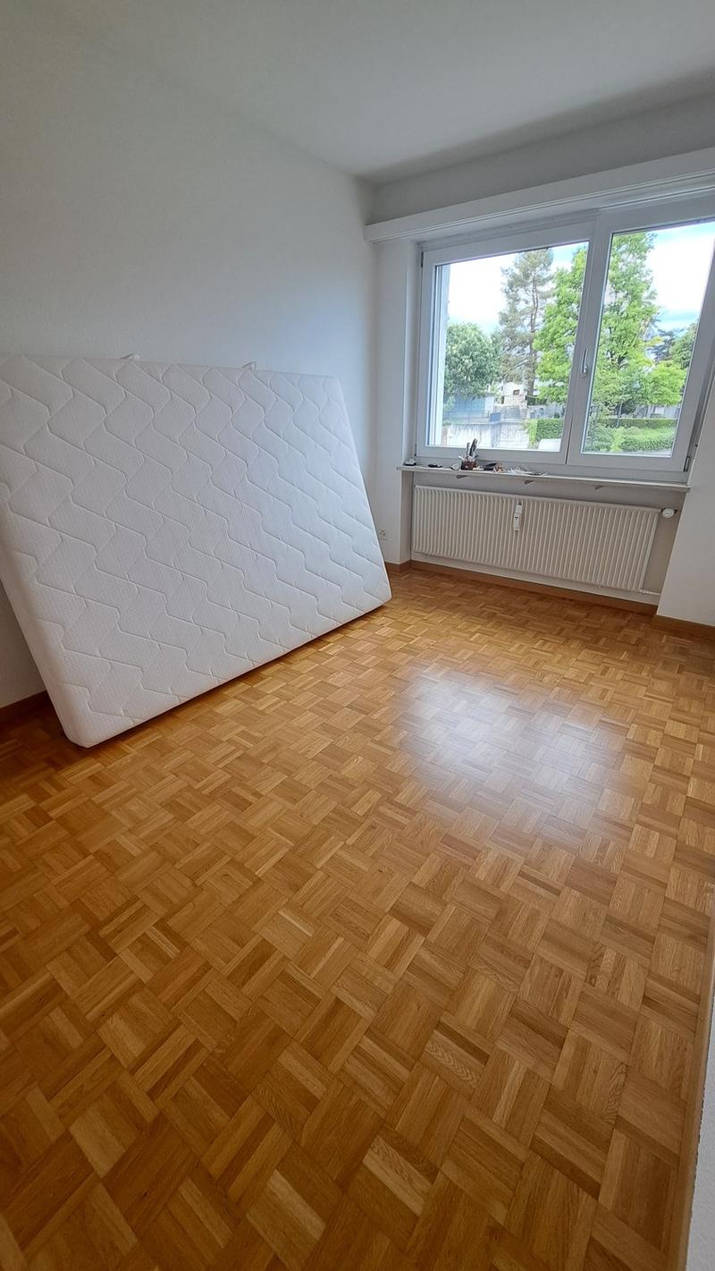 Helle und friedliche Wohnung in Aesch BL zu vermieten (3)