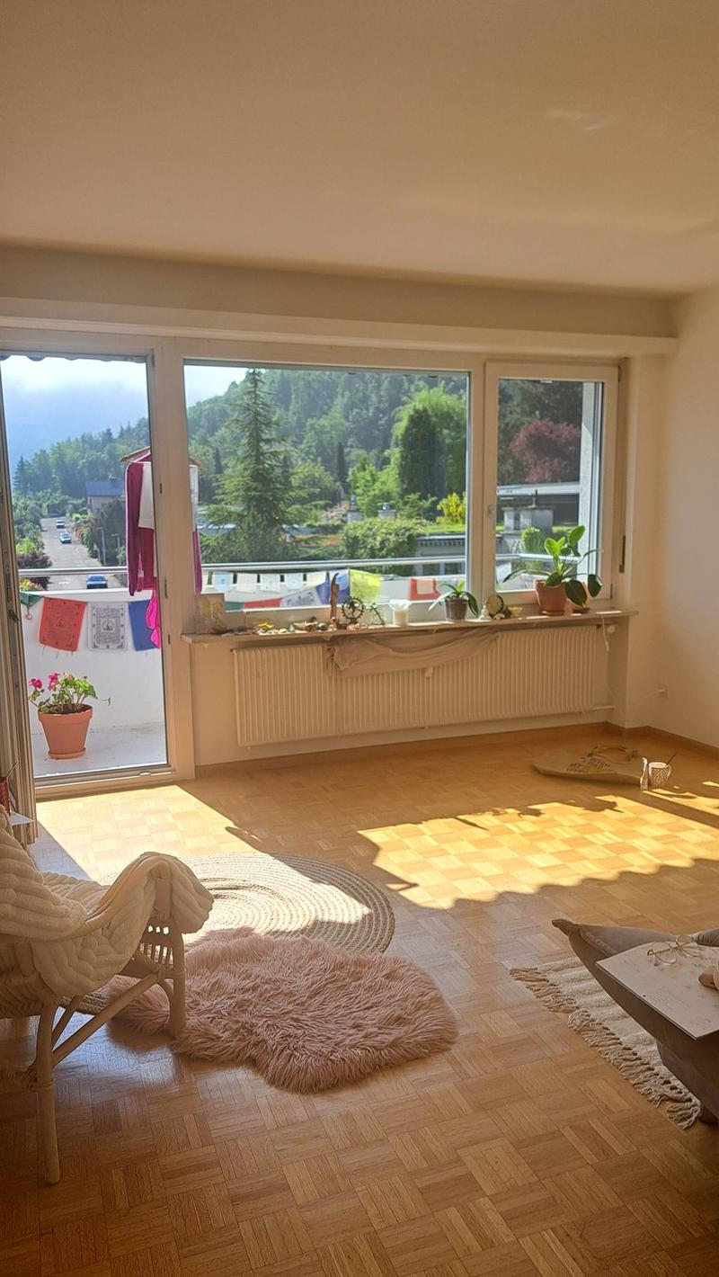 Helle und friedliche Wohnung in Aesch BL zu vermieten (1)