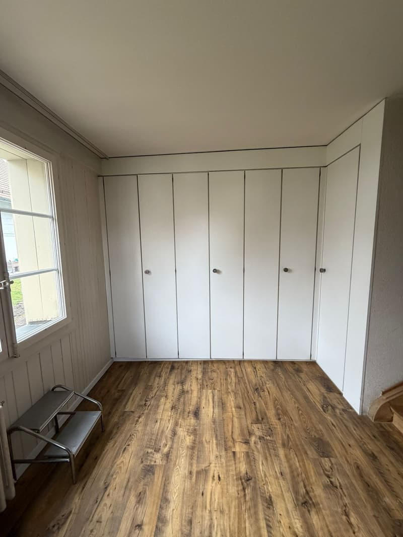 Vielseitige Praxis- oder Büroräumlichkeiten (120 m²) an zentraler Lage (5)