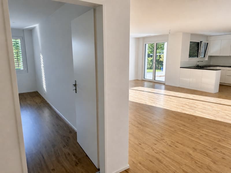 Moderne 4.5-Zi.-Gartenwohnung in Zürich Affoltern (5)