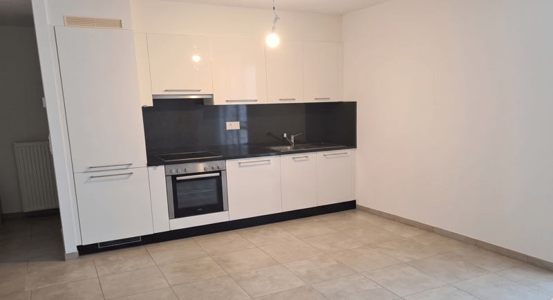 À REPRENDRE : Superbe appartement lumineux à Lutry avec cuisine ultra-moderne Libre Juin / mi-juin / 1er juillet selon convenance (1)