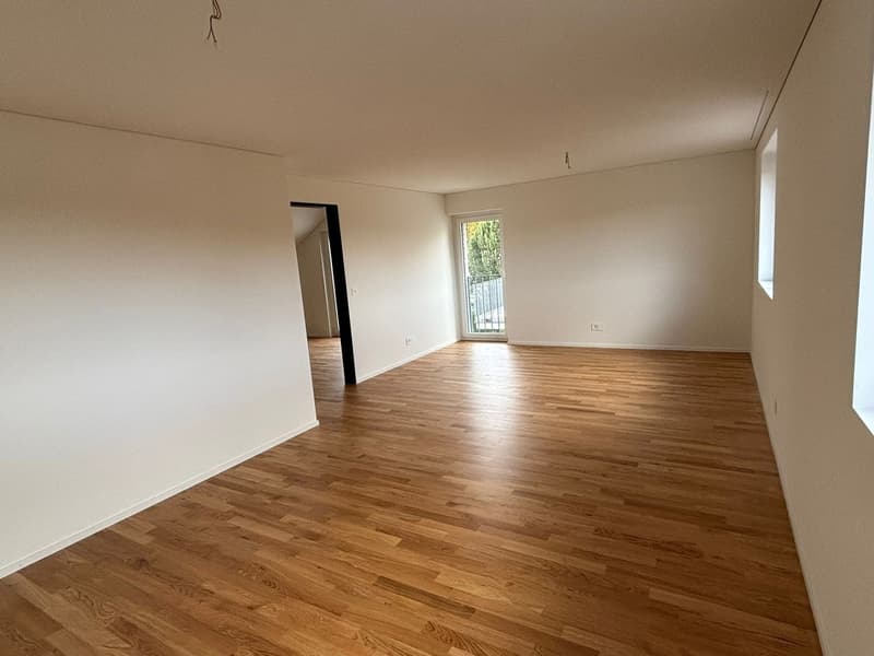 3.5-Zimmerwohnung modern, hell und stilvoll in Mülligen (3)